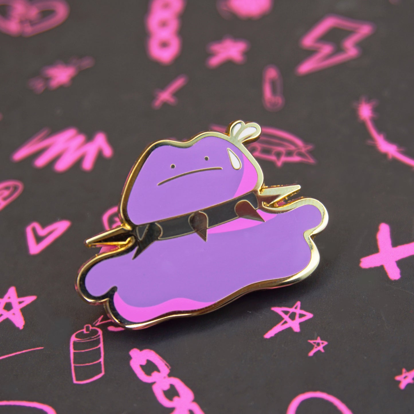 DEADTTO ENAMEL PIN