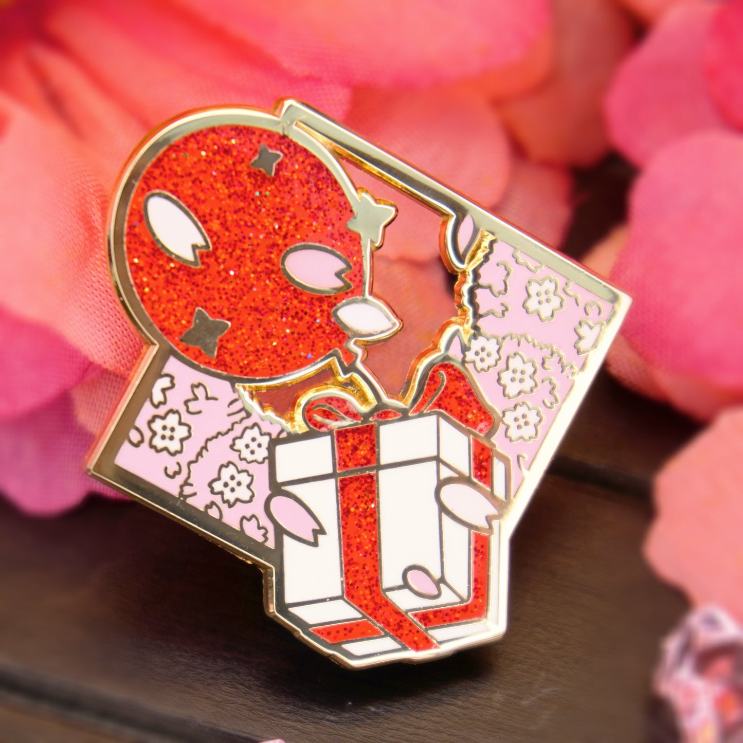 FLOATING PRESENT ENAMEL PIN