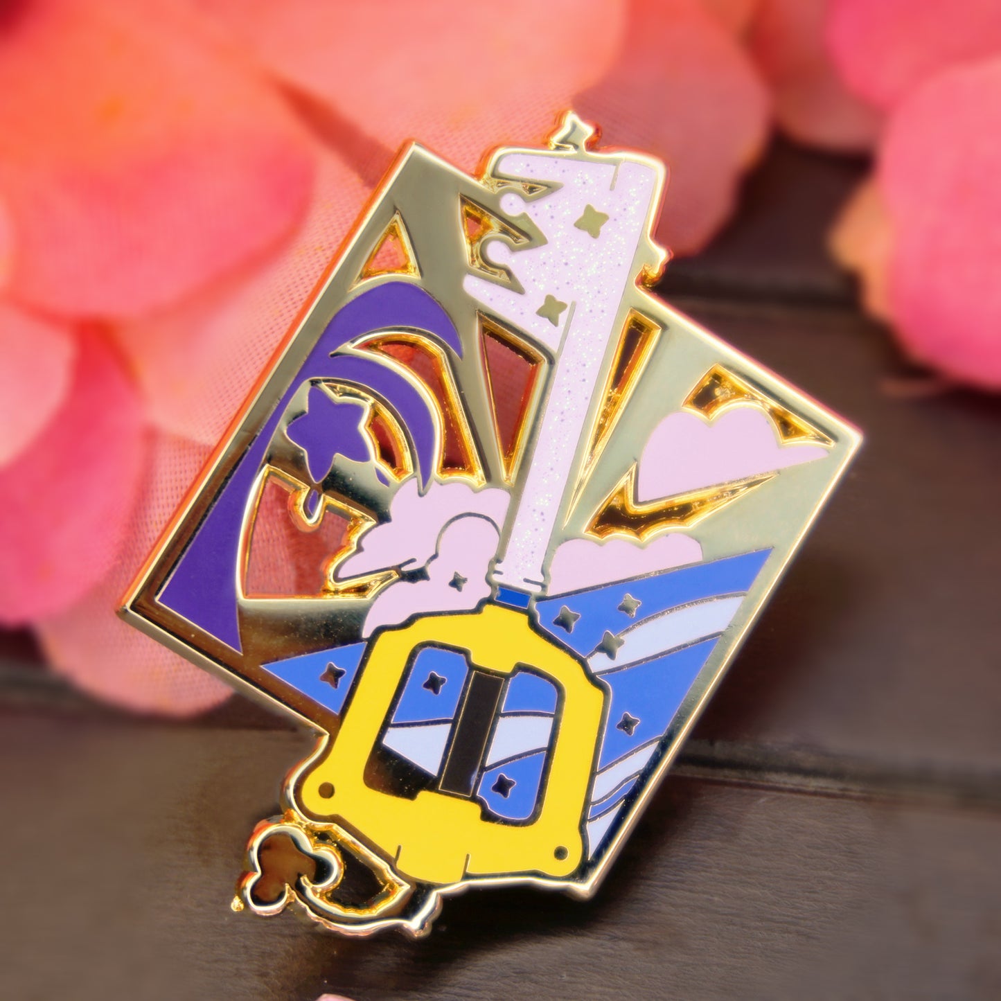 KEY OF HEART ENAMEL PIN