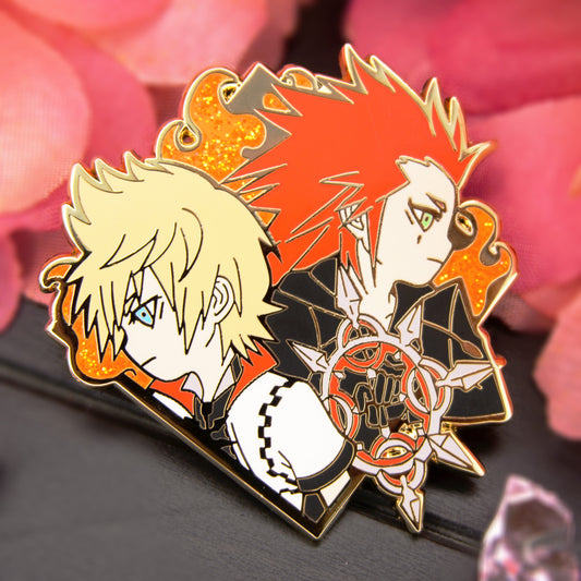 NOBODIES COUPLE DIAMOND ENAMEL PIN